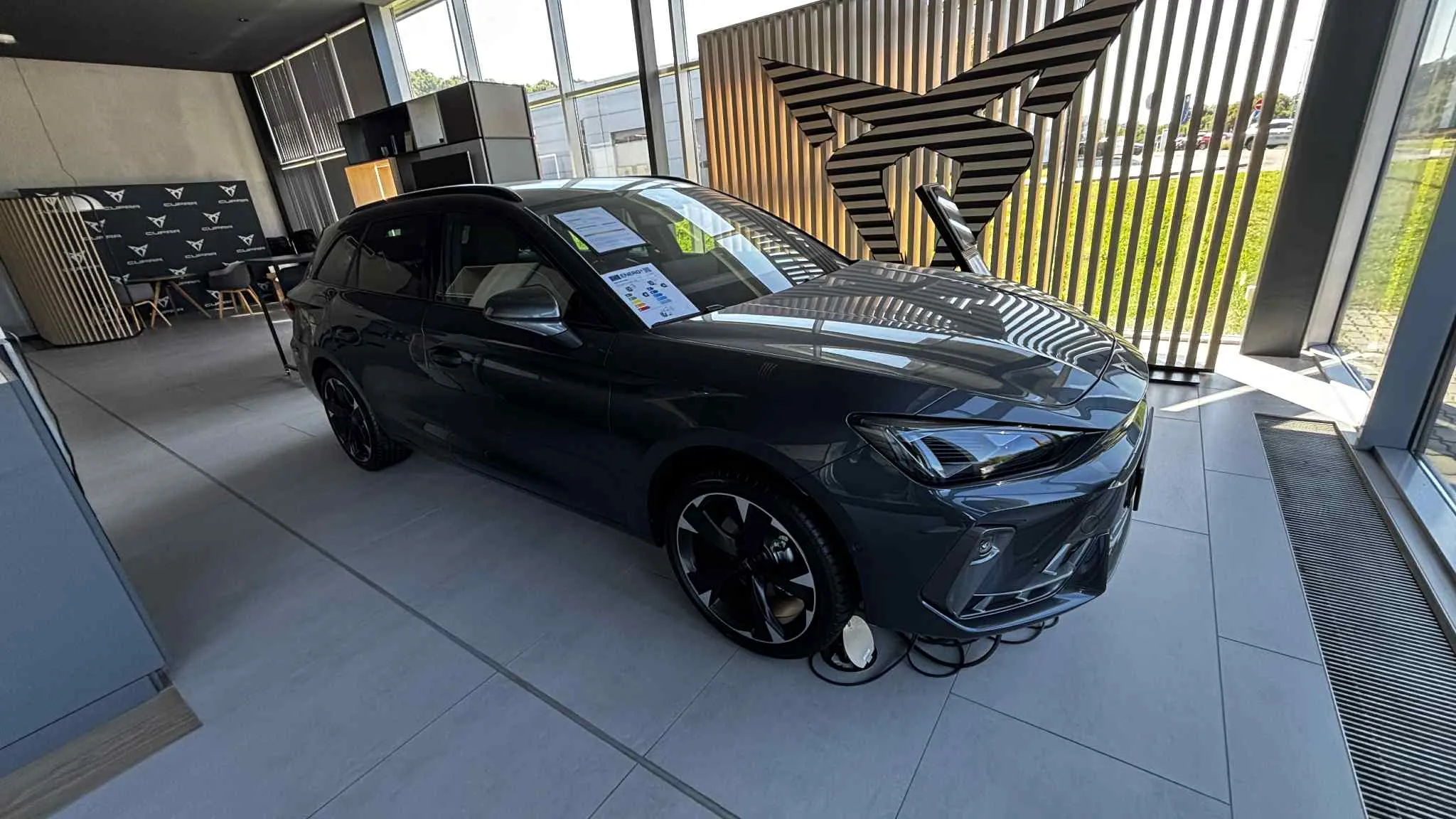 Obrázok CUPRA Leon SP 1,5 eTSI 150 7DSG