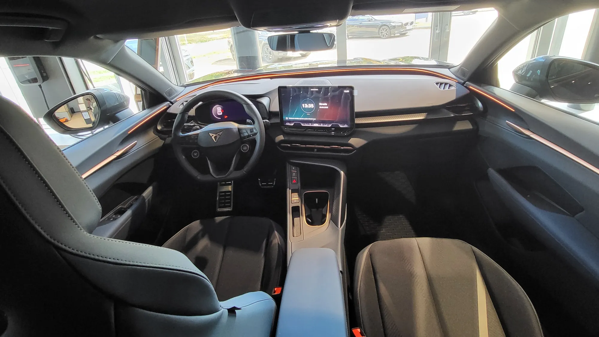 Obrázok CUPRA Terramar 1,5 eTSI 150 7DSG