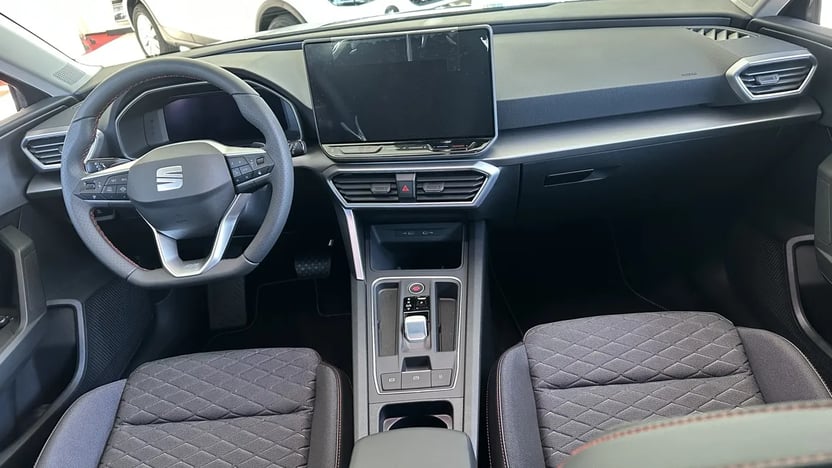 Obrázok Leon SP FR Max 1,5 eTSI 150 7DSG