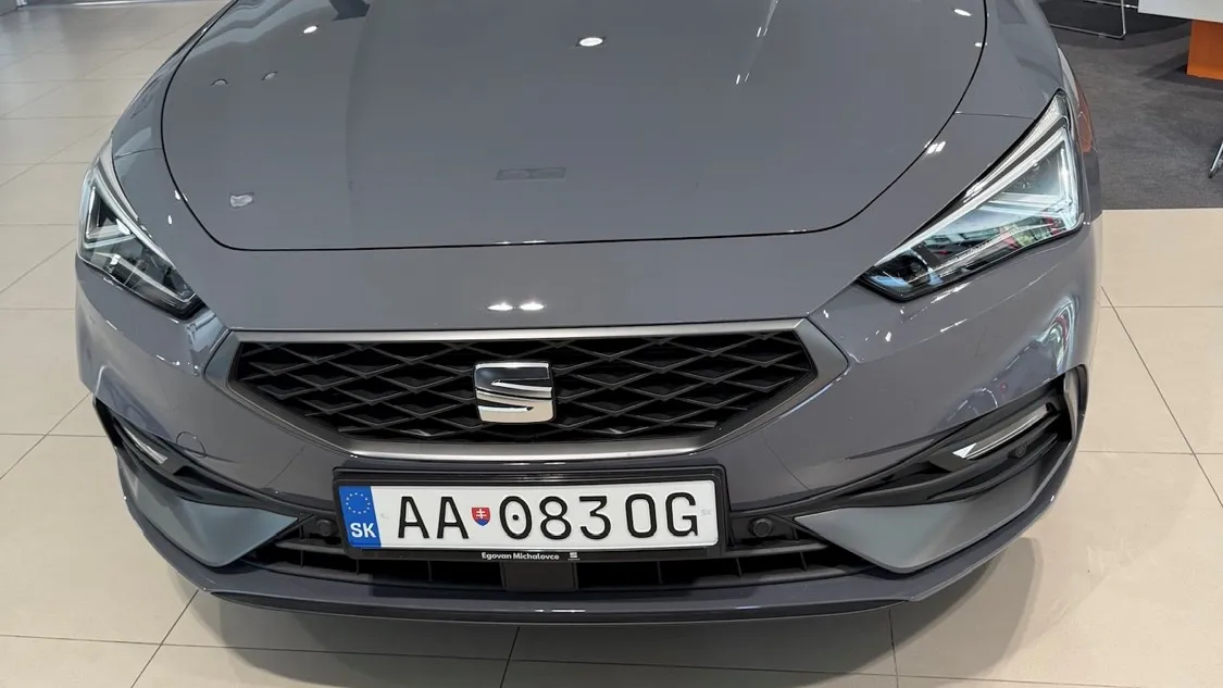 Obrázok Leon SP FR Black 1,5 eTSI 150 7DSG