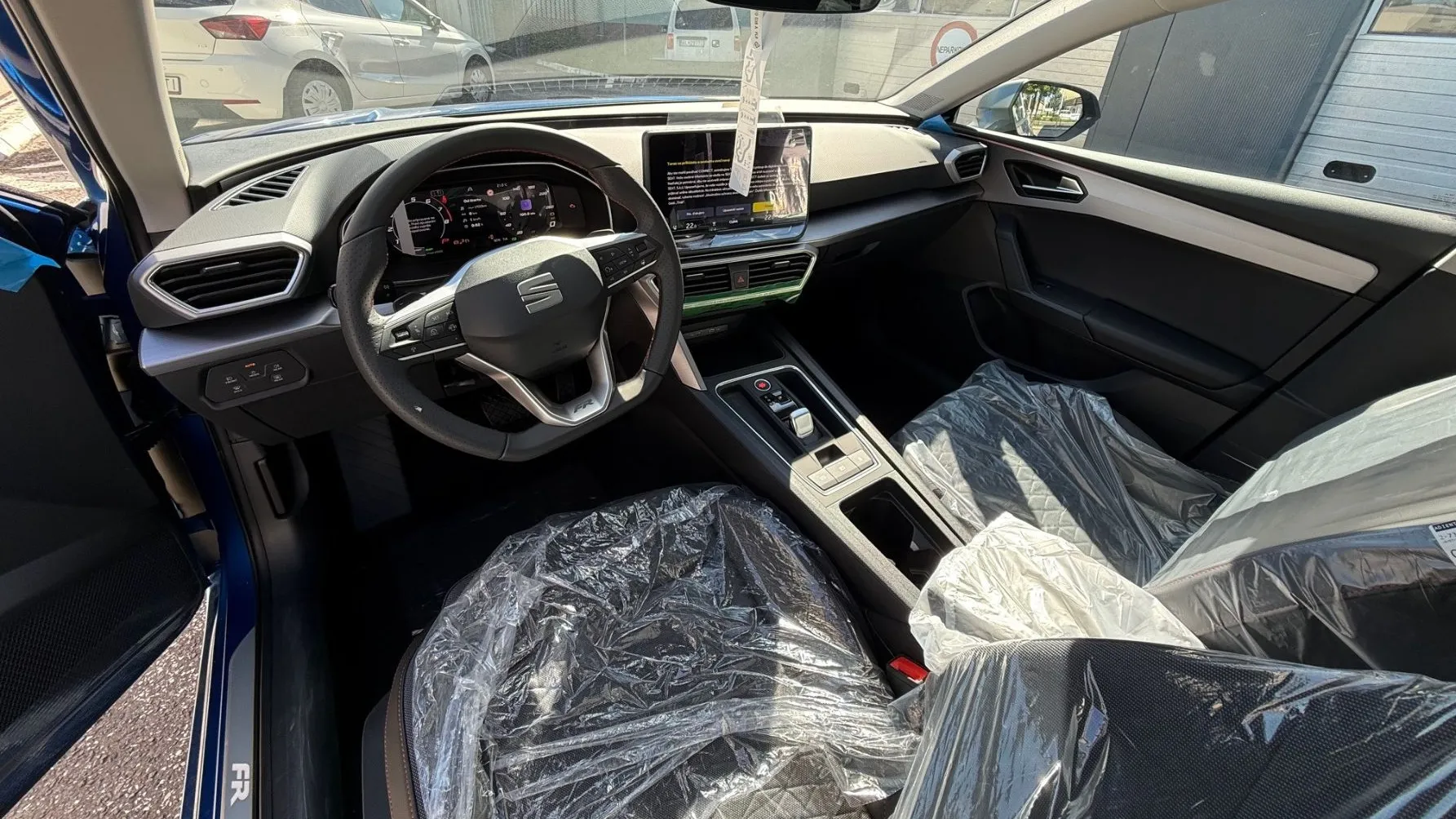 Obrázok Leon SP FR Max 1,5 eTSI 150 7DSG