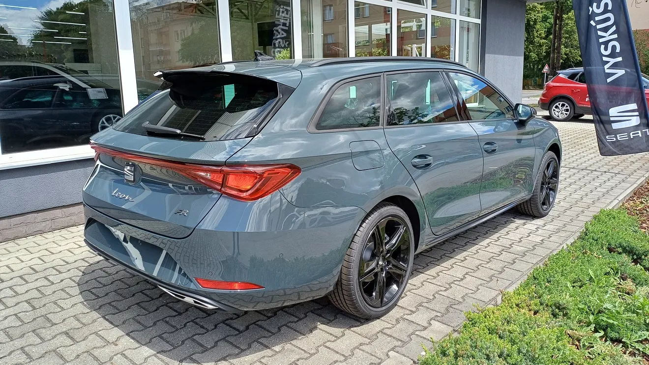 Obrázok Leon SP FR Black 1,5 TSI 150 6-G