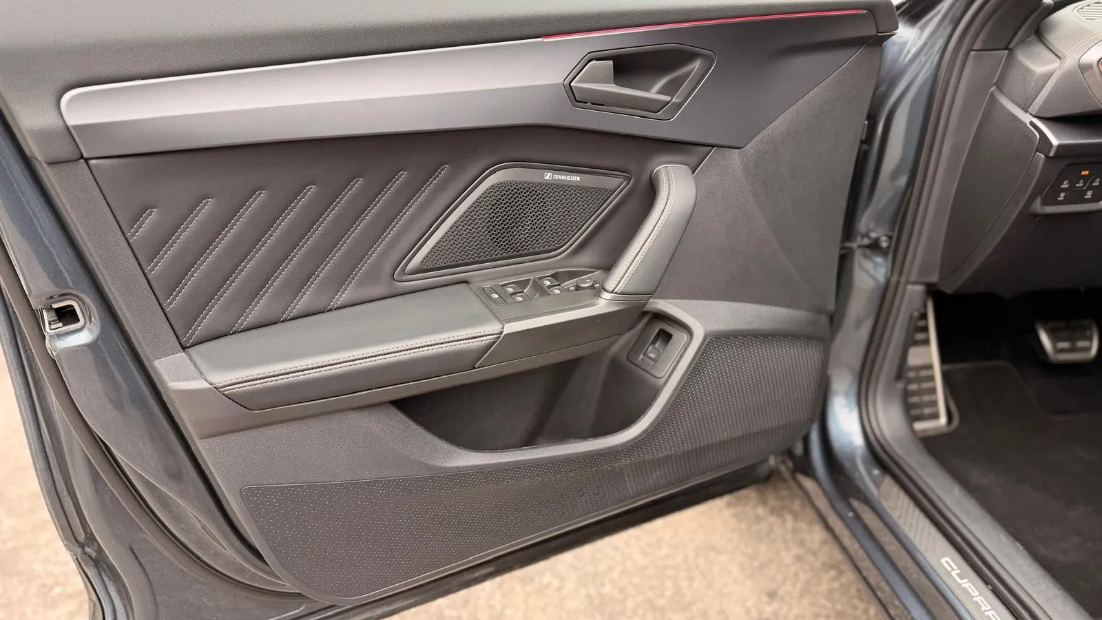 Obrázok CUPRA Formentor 1,5 eTSI 150 7DSG