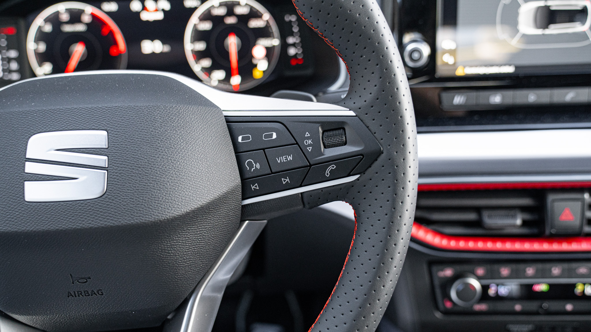 Obrázok Arona FR Max 1,0 TSI 115  7-DSG