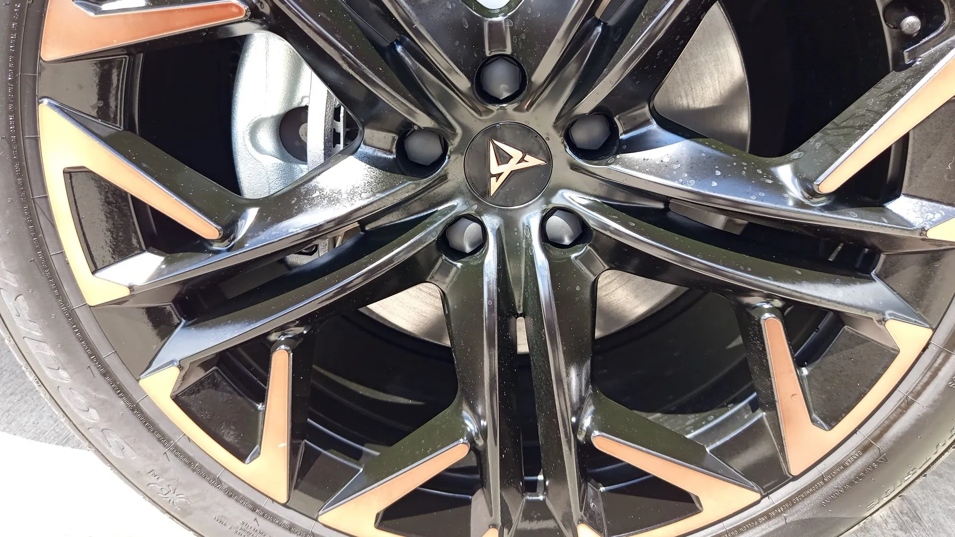 Obrázok CUPRA Terramar 2,0 TSI 204 4D 7DSG