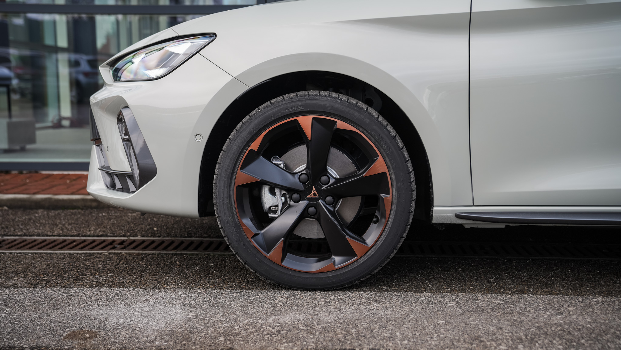 Obrázok CUPRA Leon SP 2,0 TSI 204 4D 7-DSG