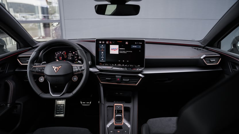 Obrázok CUPRA Leon SP 2,0 TSI 204 4D 7-DSG