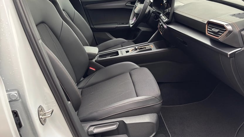 Obrázok CUPRA Leon SP 2,0 TSI 204 4D 7-DSG