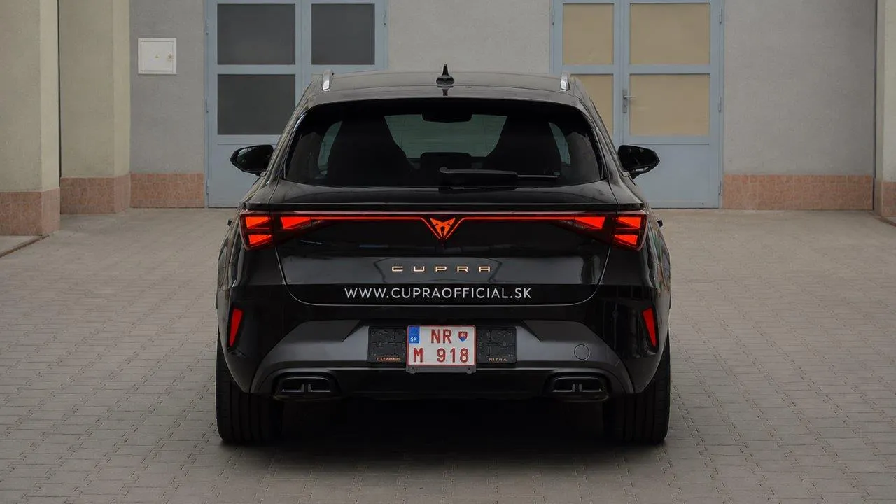 Obrázok CUPRA Leon SP 2,0 TSI 204 4D 7-DSG