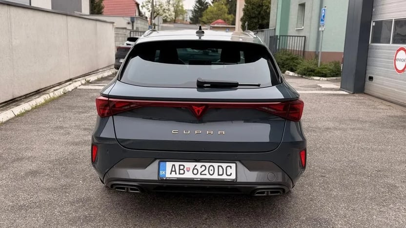 Obrázok CUPRA Leon SP 1,5 eTSI 150 7DSG