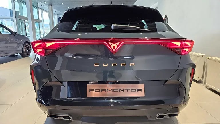 Obrázok CUPRA Formentor 1,5 eTSI 150 7DSG