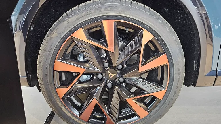 Obrázok CUPRA Formentor 2,0 TSI 204 4D 7-DSG