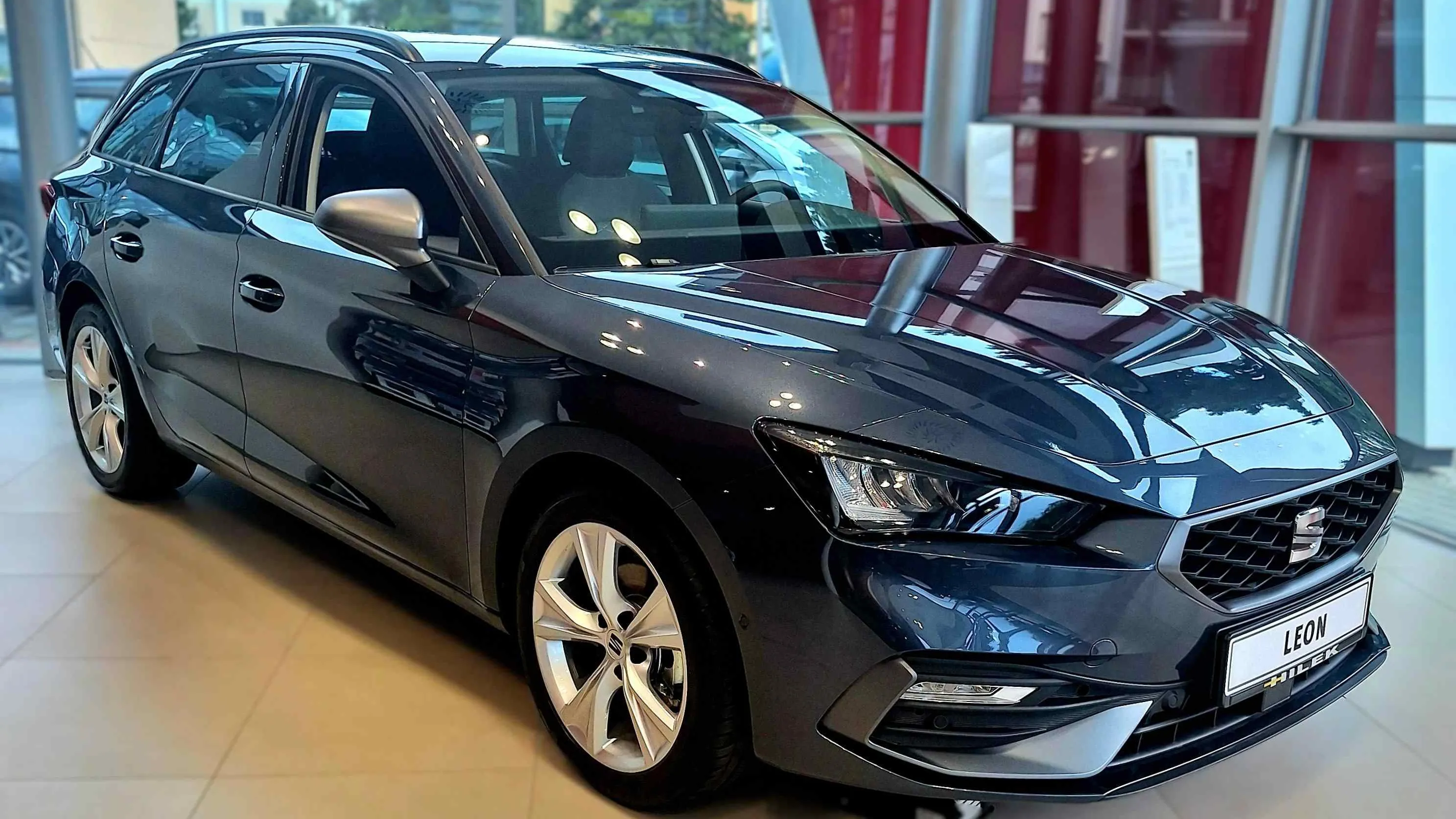 Obrázok Leon SP FR Max 1,5 eTSI 150 7DSG