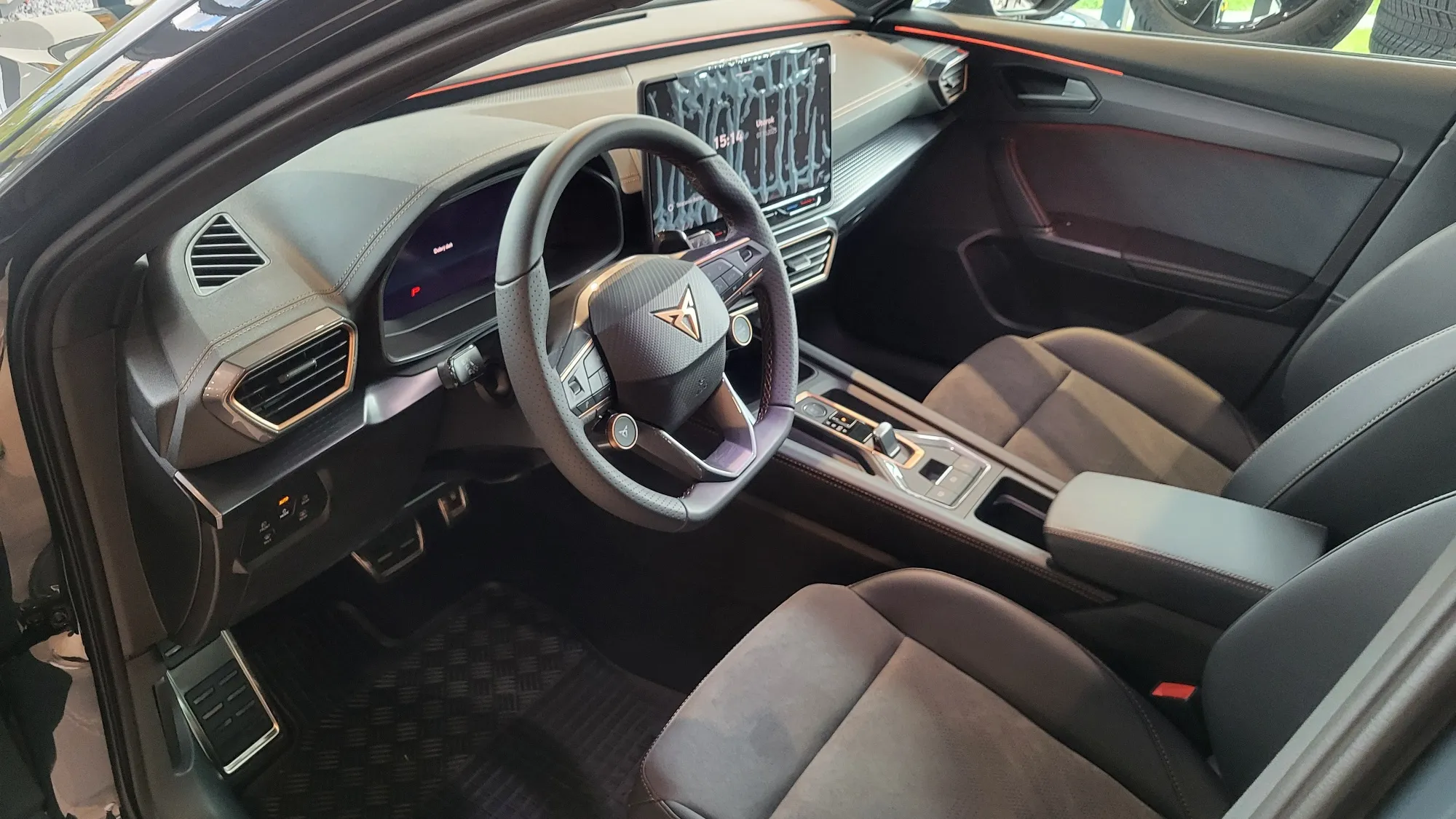 Obrázok CUPRA Formentor 2,0 TSI 204 4D 7-DSG