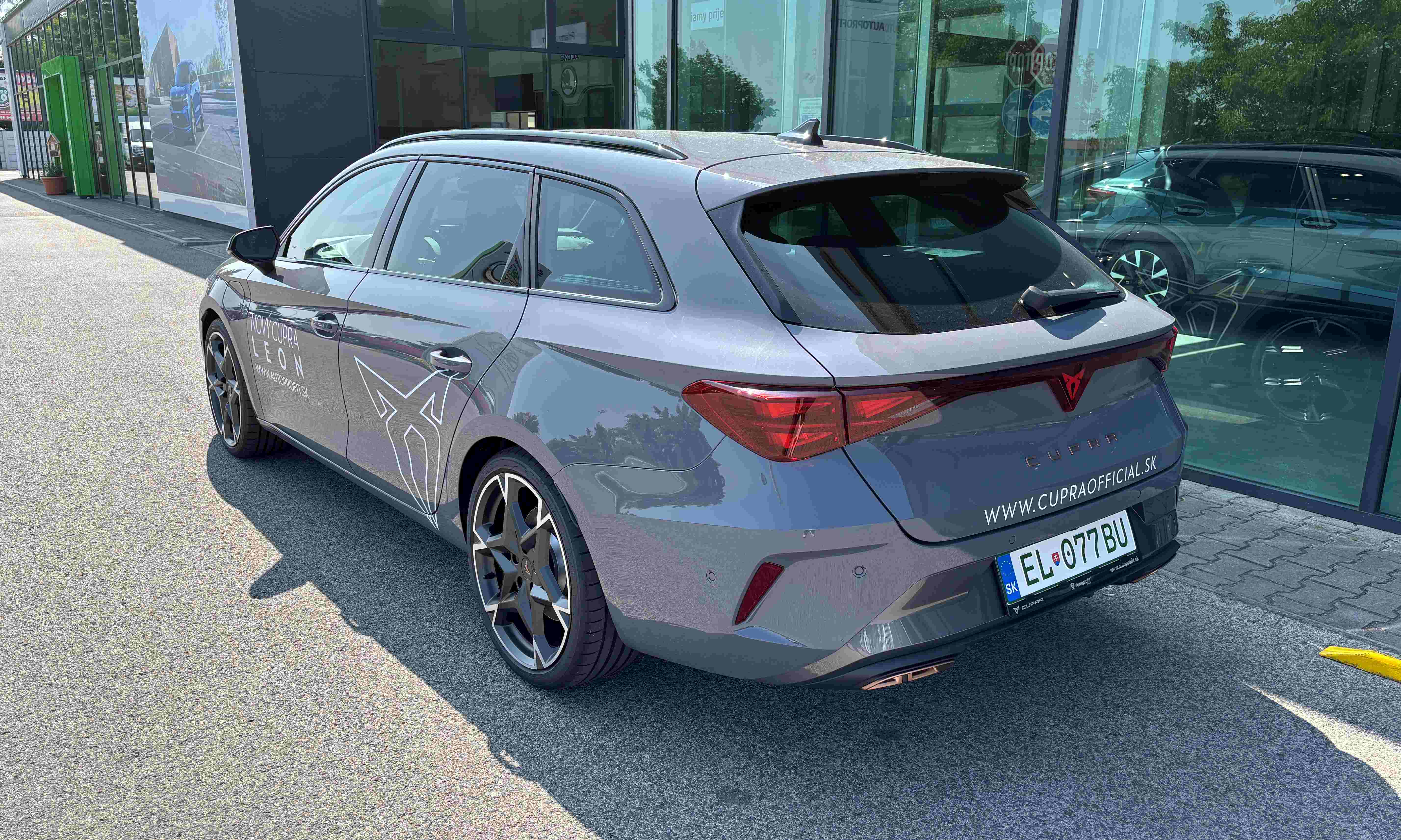Obrázok CUPRA Leon SP VZ 272 eHybrid automat