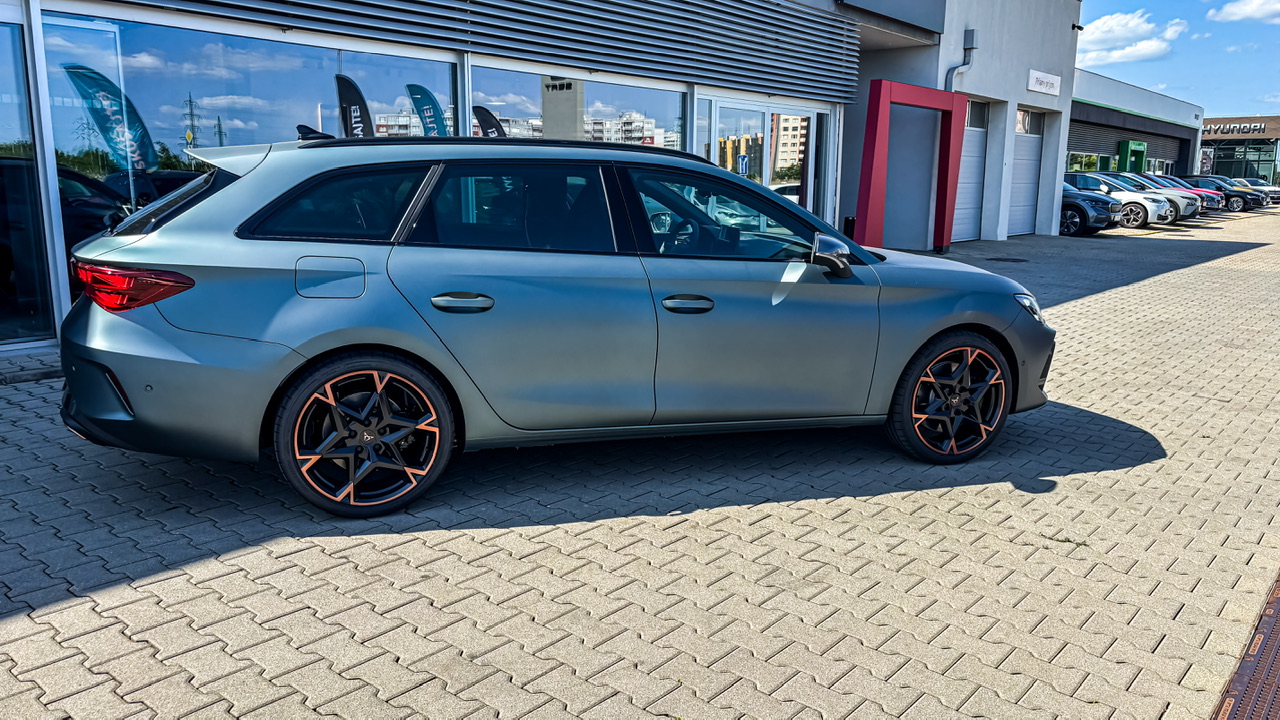 Obrázok CUPRA Leon SP VZ 272 eHybrid automat
