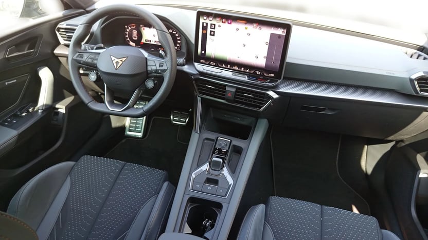 Obrázok CUPRA Leon SP VZ 2,0 TSI 333 4D 7-DSG