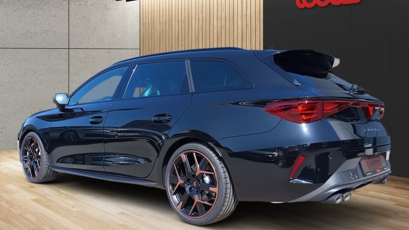 Obrázok CUPRA Leon SP VZ 2,0 TSI 333 4D 7-DSG