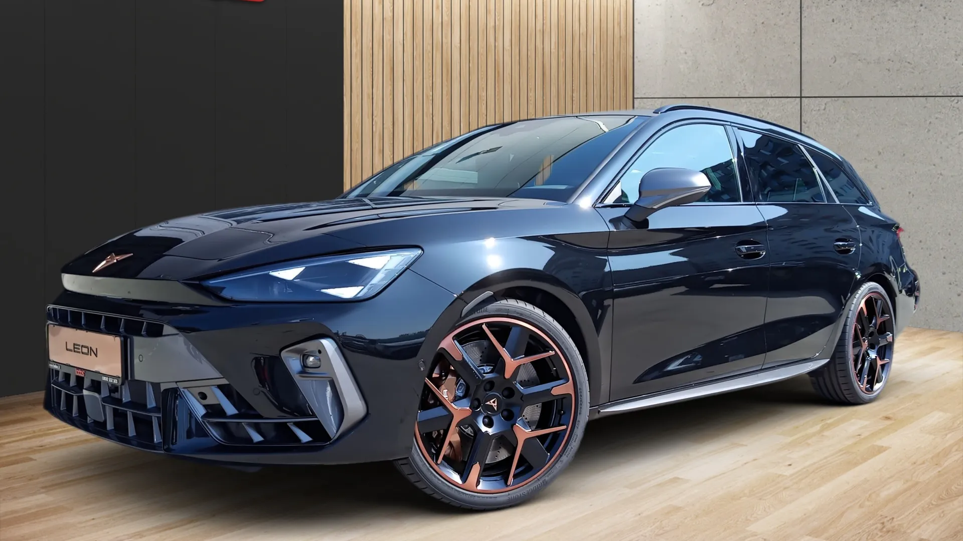 Obrázok CUPRA Leon SP VZ 2,0 TSI 333 4D 7-DSG