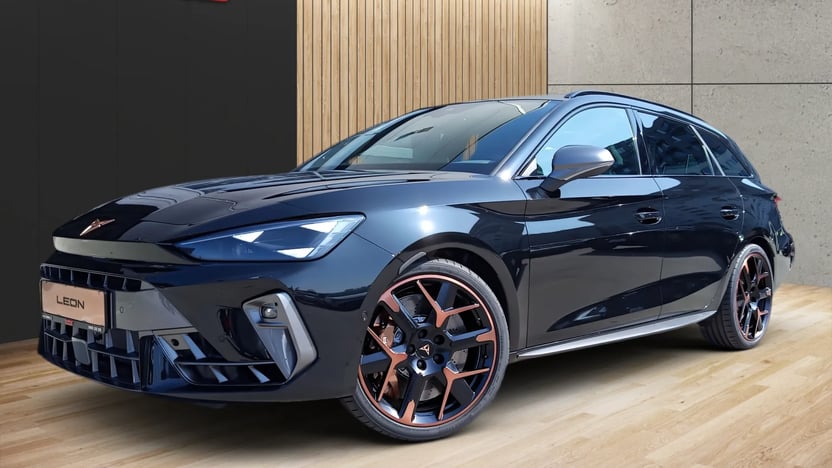 Obrázok CUPRA Leon SP VZ 2,0 TSI 333 4D 7-DSG