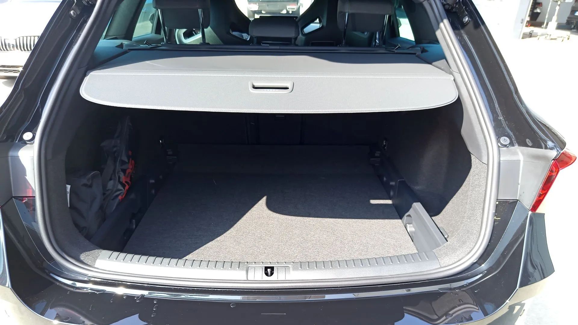 Obrázok CUPRA Leon SP VZ 2,0 TSI 333 4D 7-DSG