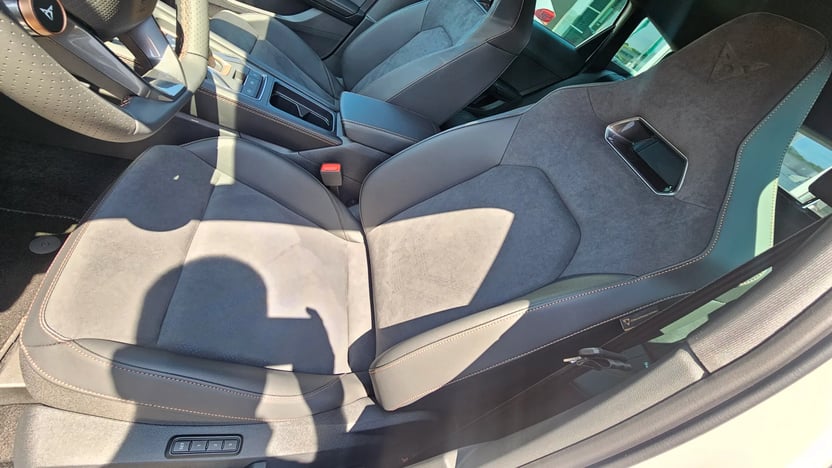 Obrázok CUPRA Leon SP VZ 2,0 TSI 333 4D 7-DSG