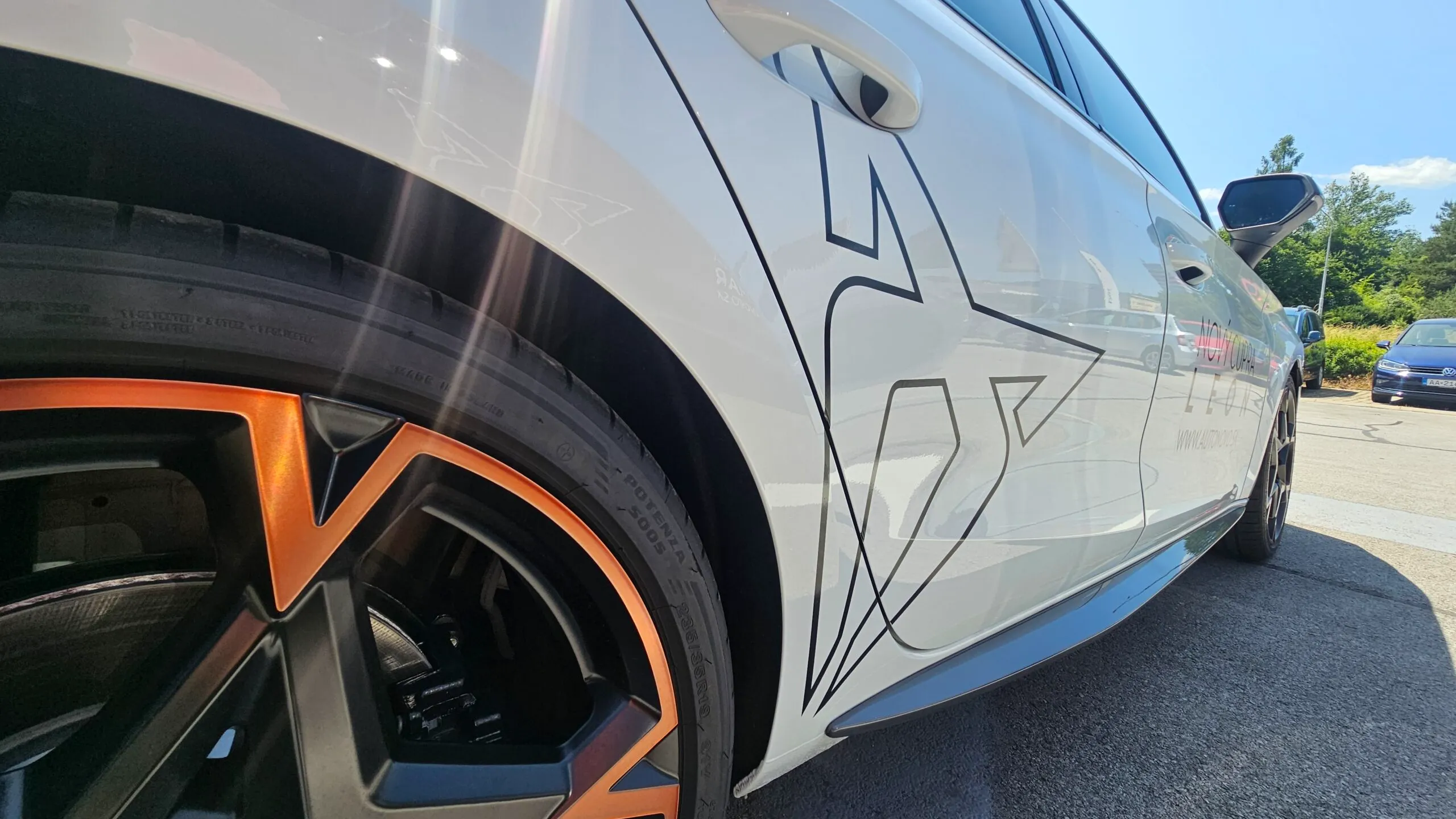 Obrázok CUPRA Leon SP VZ 2,0 TSI 333 4D 7-DSG