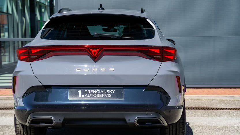 Obrázok CUPRA Formentor 1,5 eTSI 150 7DSG