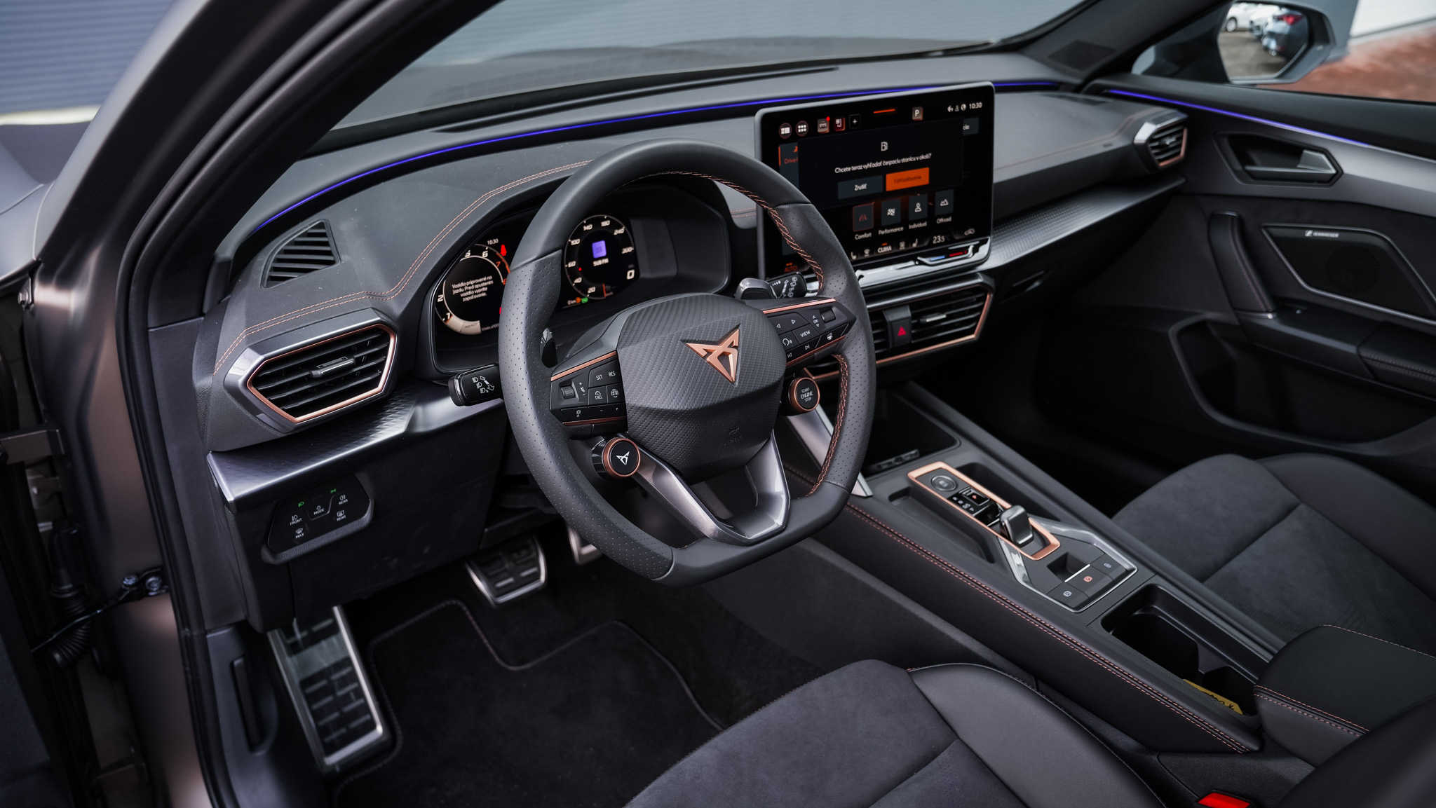 Obrázok CUPRA Formentor 2,0 TSI 204 4D 7-DSG