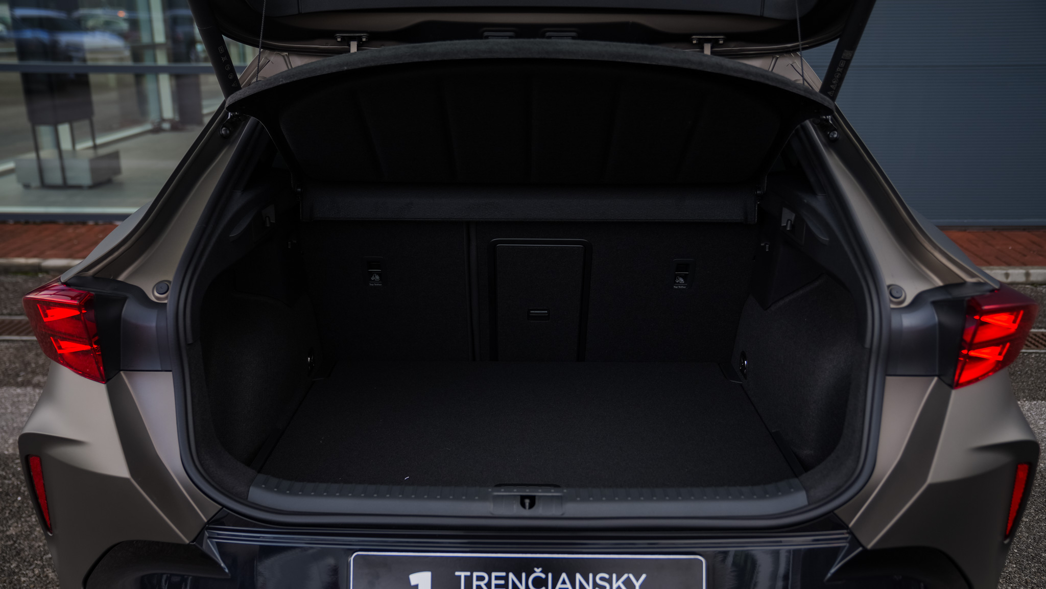 Obrázok CUPRA Formentor 2,0 TSI 204 4D 7-DSG