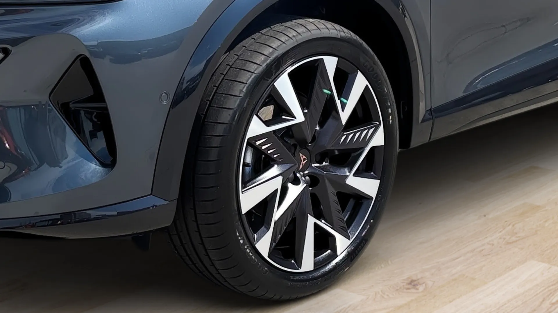 Obrázok CUPRA Formentor 2,0 TSI 204 4D 7-DSG