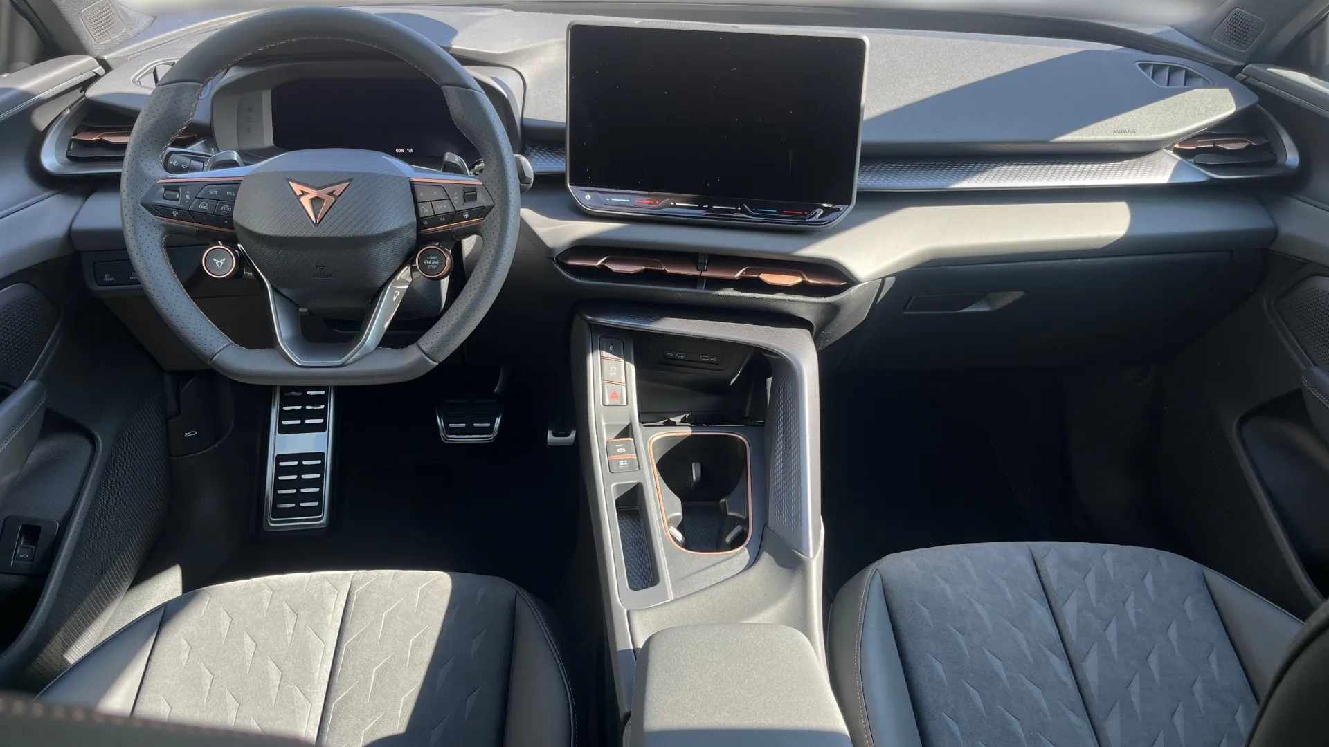 Obrázok CUPRA Terramar 2,0 TSI 204 4D 7DSG