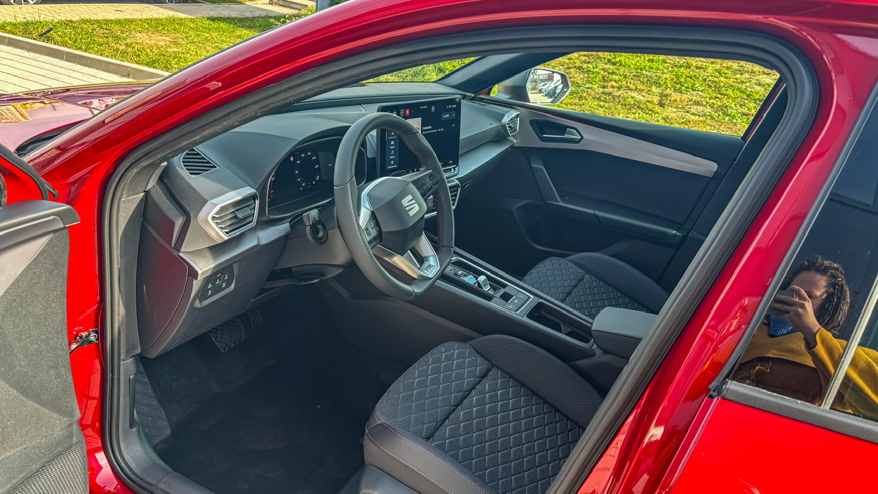 Obrázok Leon SP FR Max+ 1,5 eTSI 150 7DSG