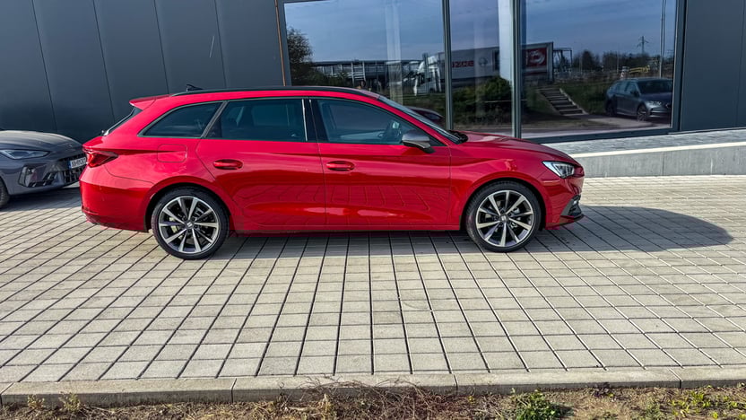 Obrázok Leon SP FR Max+ 1,5 eTSI 150 7DSG