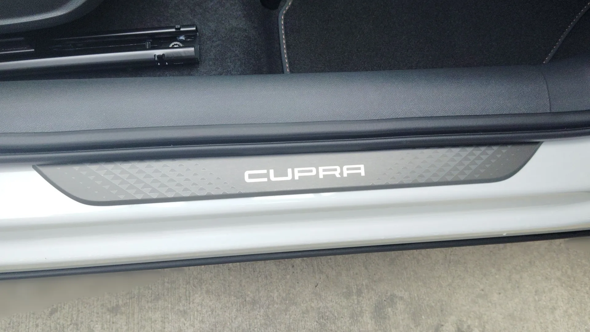 Obrázok CUPRA Formentor 2,0 TSI 204 4D 7-DSG