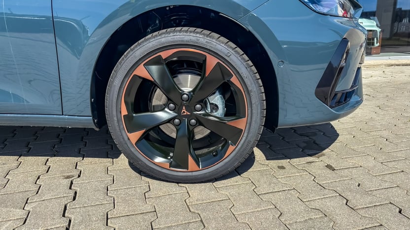 Obrázok CUPRA Leon SP 1,5 eTSI 150 7DSG