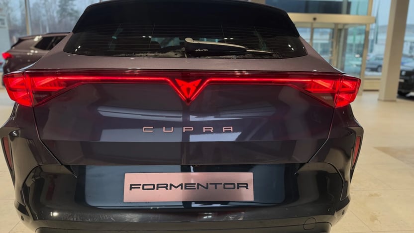 Obrázok CUPRA Formentor 1,5 eTSI 150 7DSG