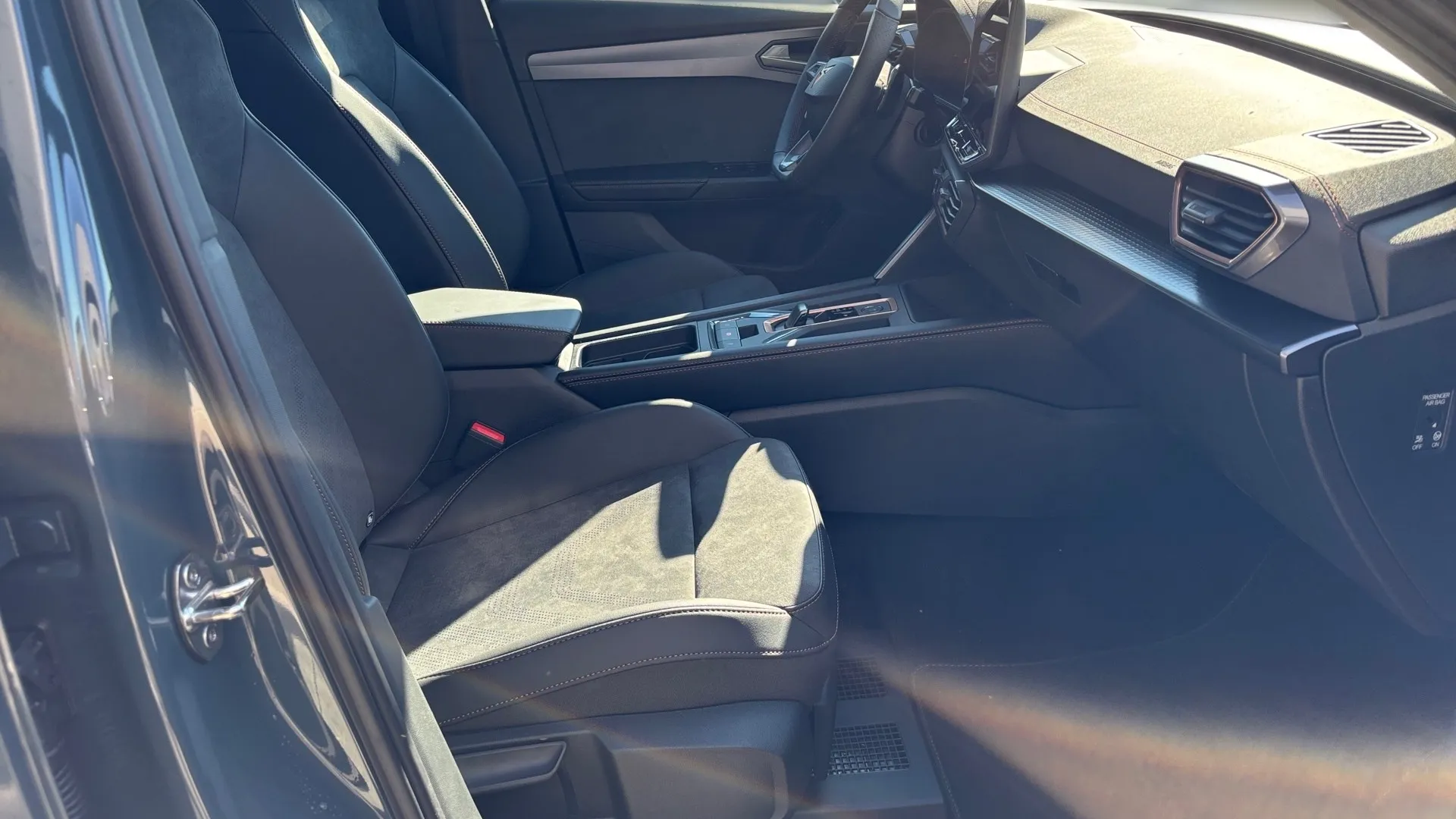 Obrázok CUPRA Formentor VZ 1,5 TSI 272 eHybrid