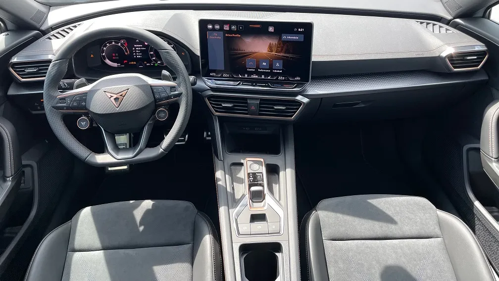 Obrázok CUPRA Formentor VZ 1,5 TSI 272 eHybrid