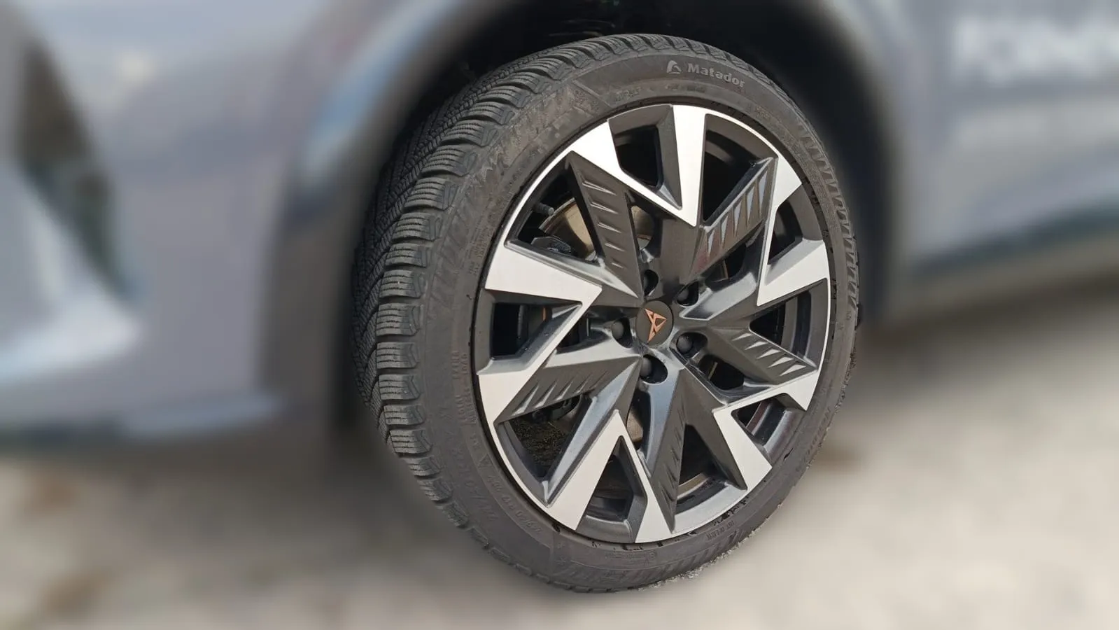 Obrázok CUPRA Formentor VZ 1,5 TSI 272 eHybrid