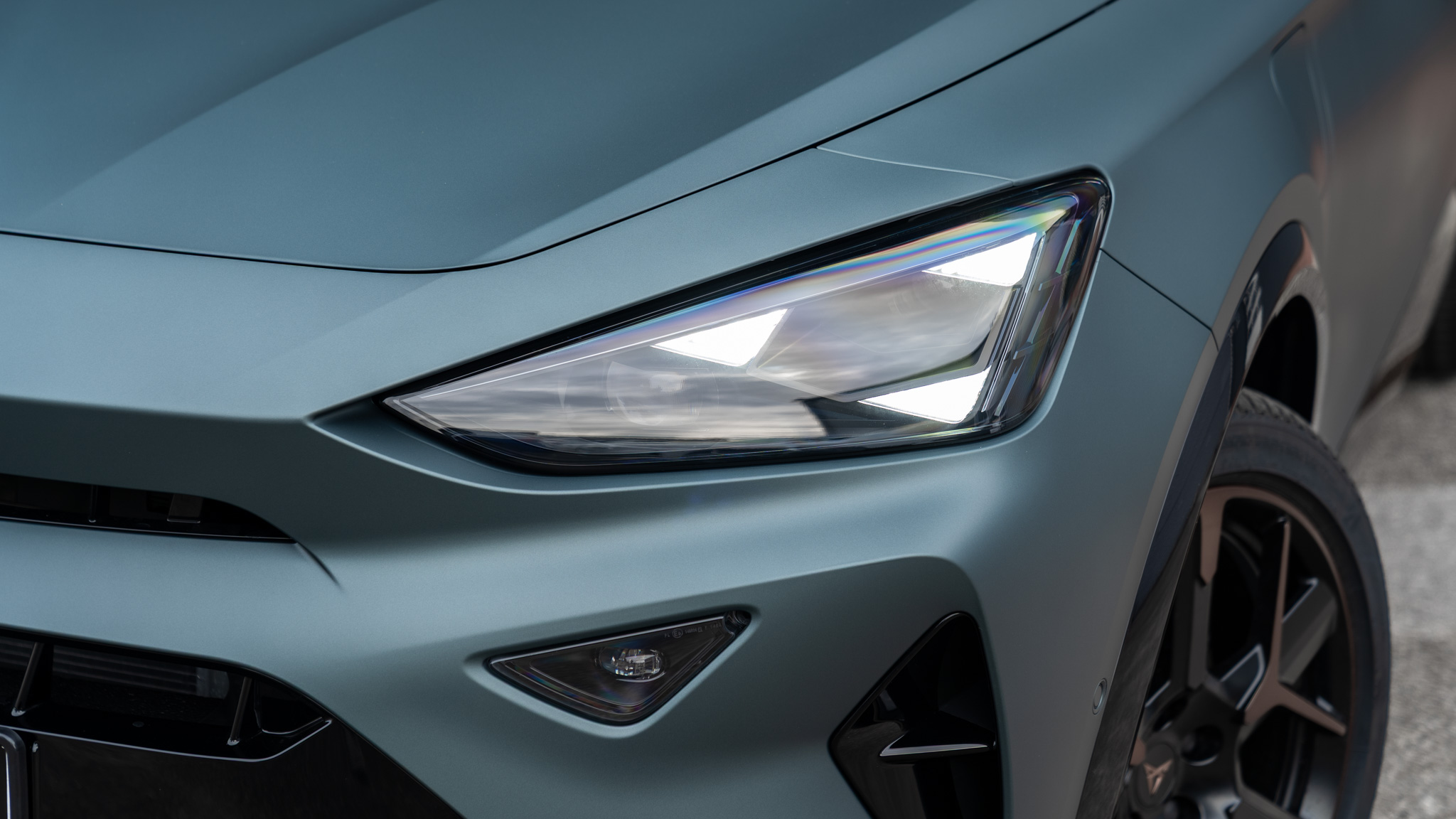 Obrázok CUPRA Formentor VZ 1,5 TSI 272 eHybrid