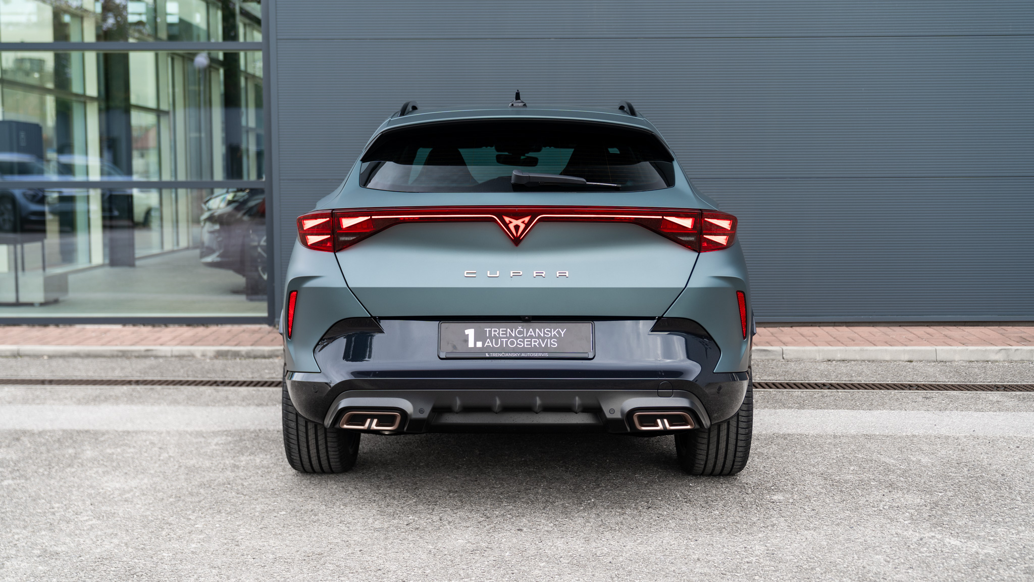 Obrázok CUPRA Formentor VZ 1,5 TSI 272 eHybrid