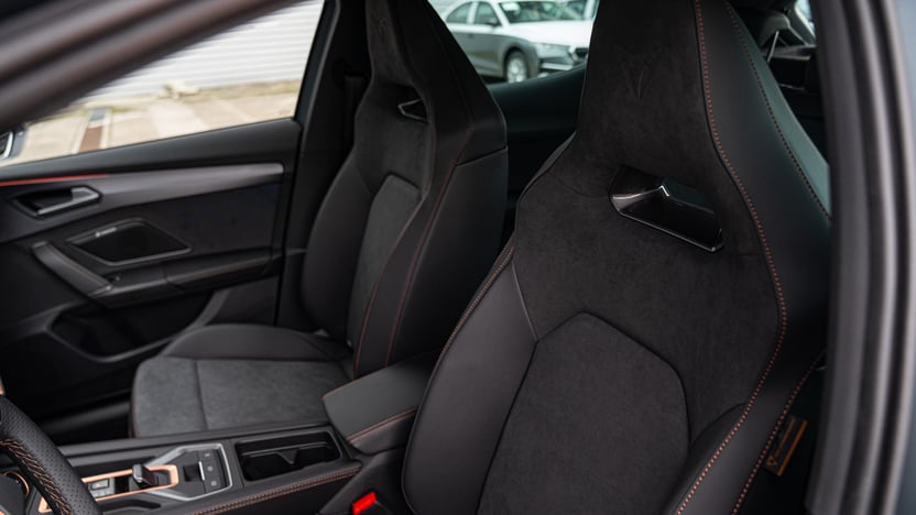 Obrázok CUPRA Formentor VZ 1,5 TSI 272 eHybrid