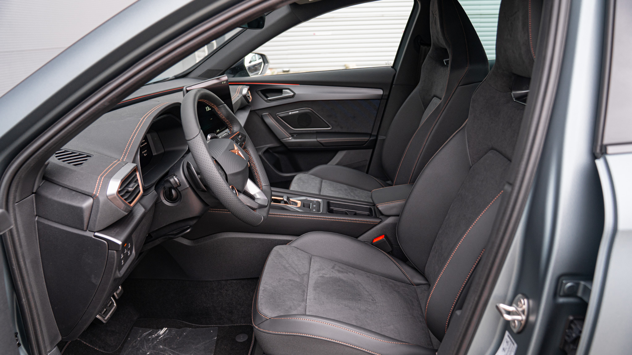 Obrázok CUPRA Formentor VZ 1,5 TSI 272 eHybrid