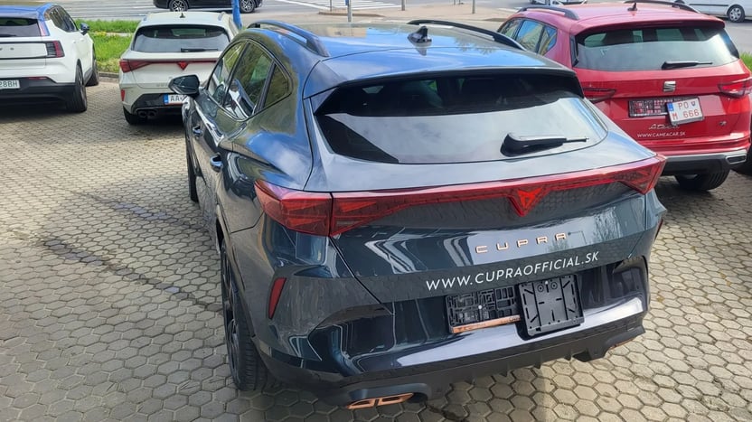 Obrázok CUPRA Formentor VZ 1,5 TSI 272 eHybrid