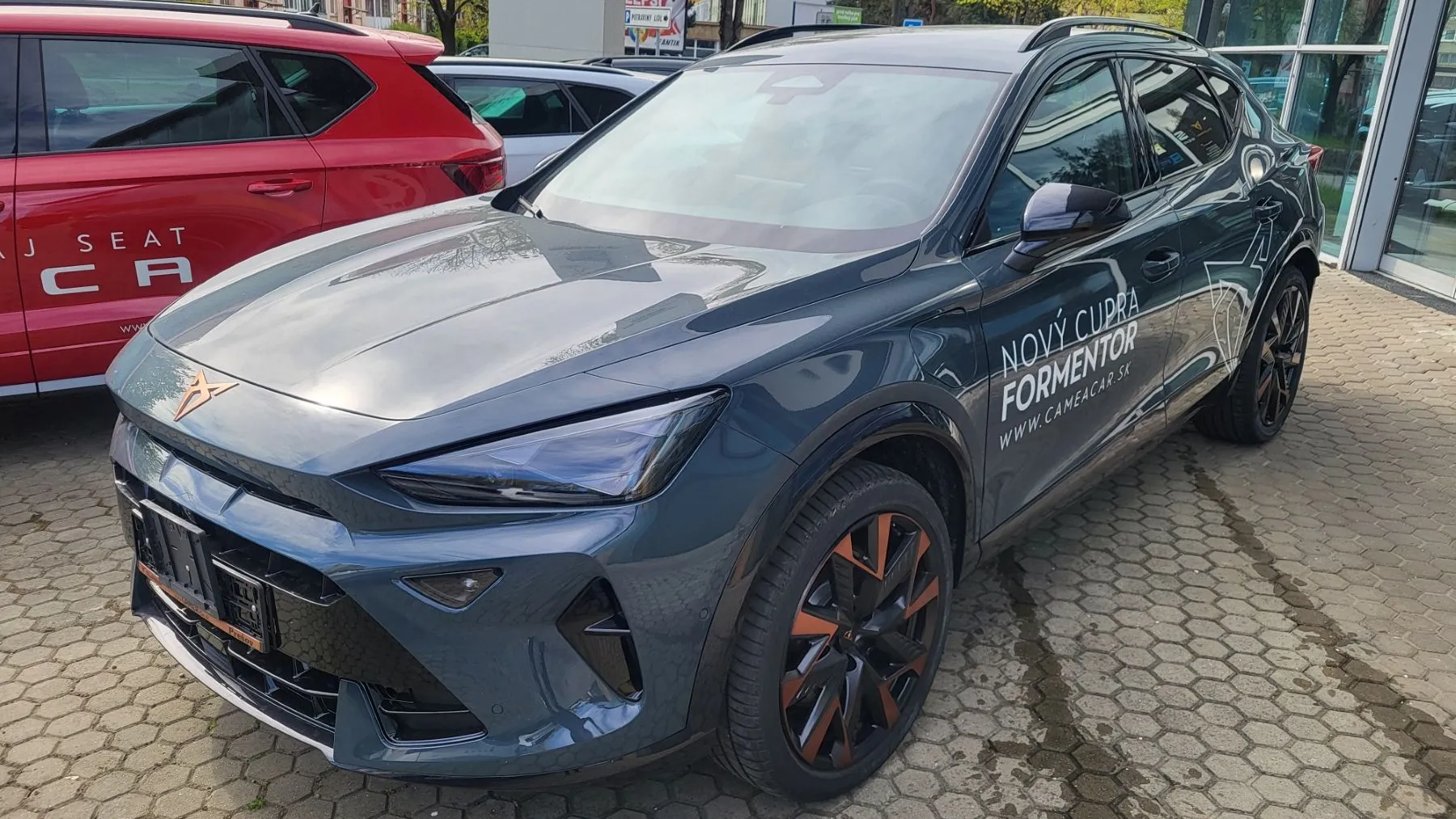 Obrázok CUPRA Formentor VZ 1,5 TSI 272 eHybrid