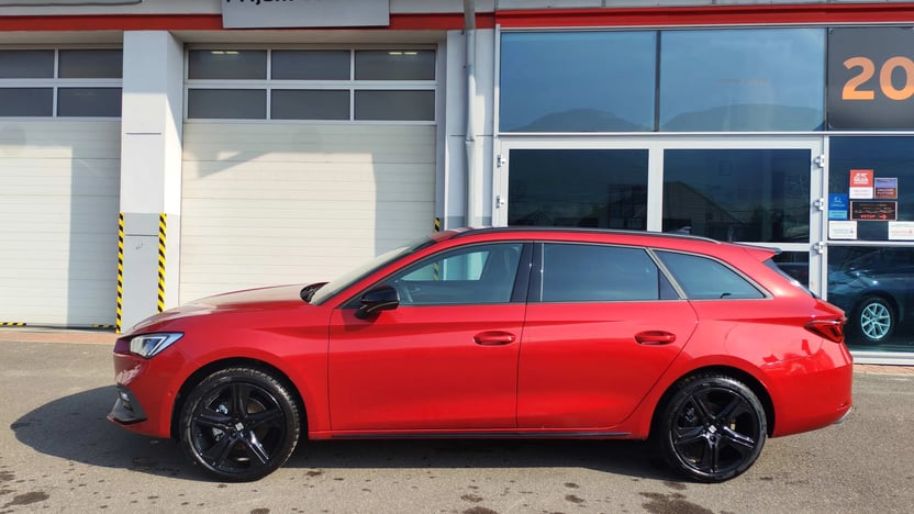 Obrázok Leon SP FR Black+ 1,5 eTSI 150 7DSG