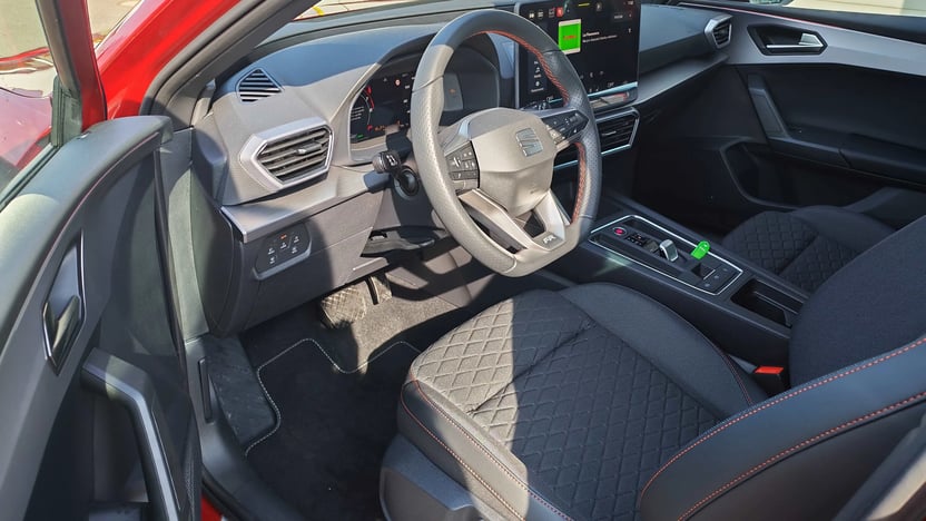 Obrázok Leon SP FR Black+ 1,5 eTSI 150 7DSG