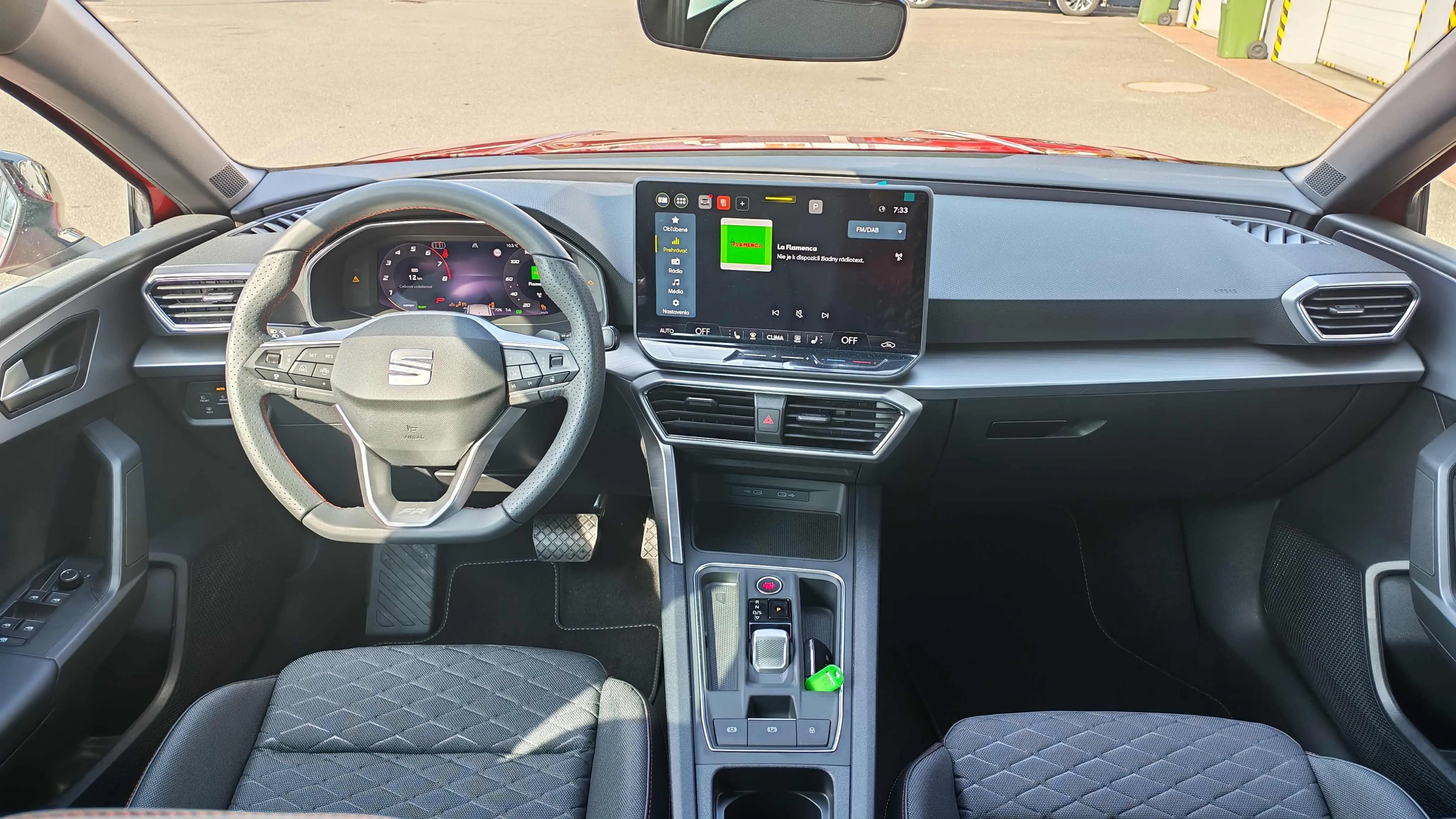 Obrázok Leon SP FR Black+ 1,5 eTSI 150 7DSG