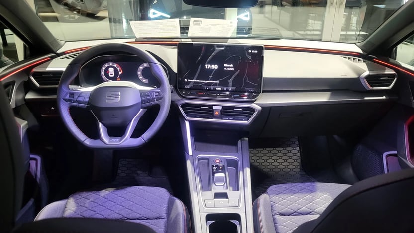 Obrázok Leon SP FR Max+ 1,5 eTSI 150 7DSG